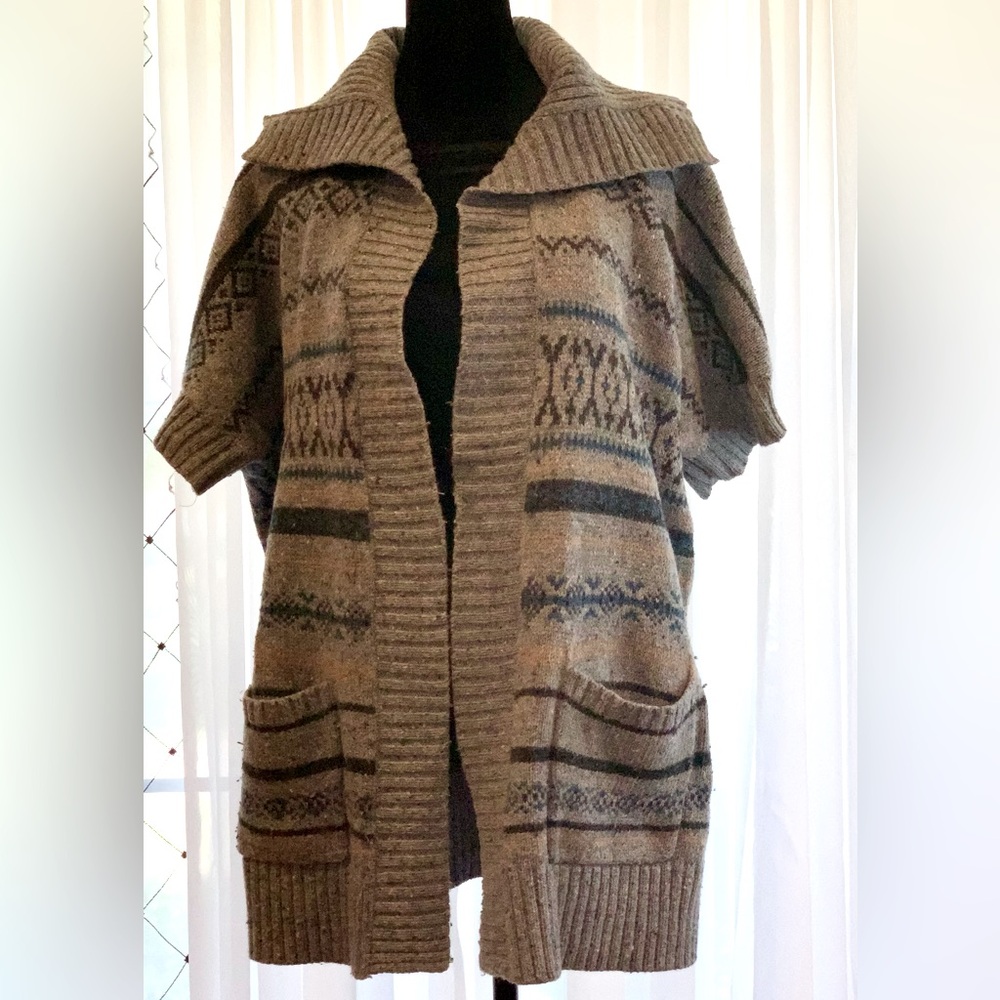 Woman’s Cardigan